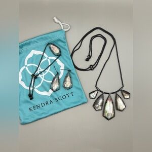 Kendra Scott Mother of Pearl Rhyan Bib Necklace Carla Drop Earrings Jewelry Set